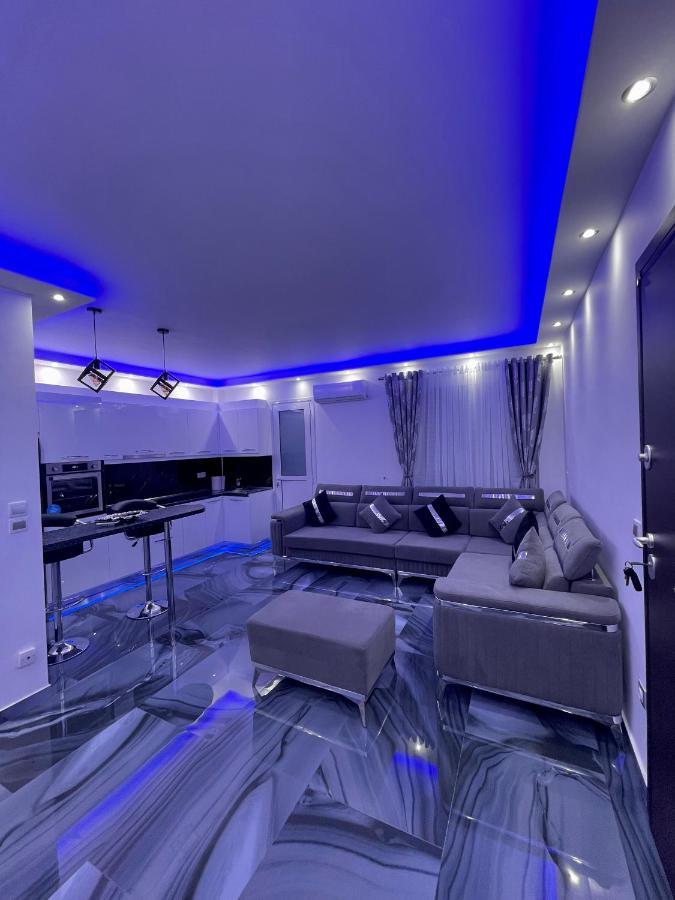 Rafina'S Luxury Apartment מראה חיצוני תמונה
